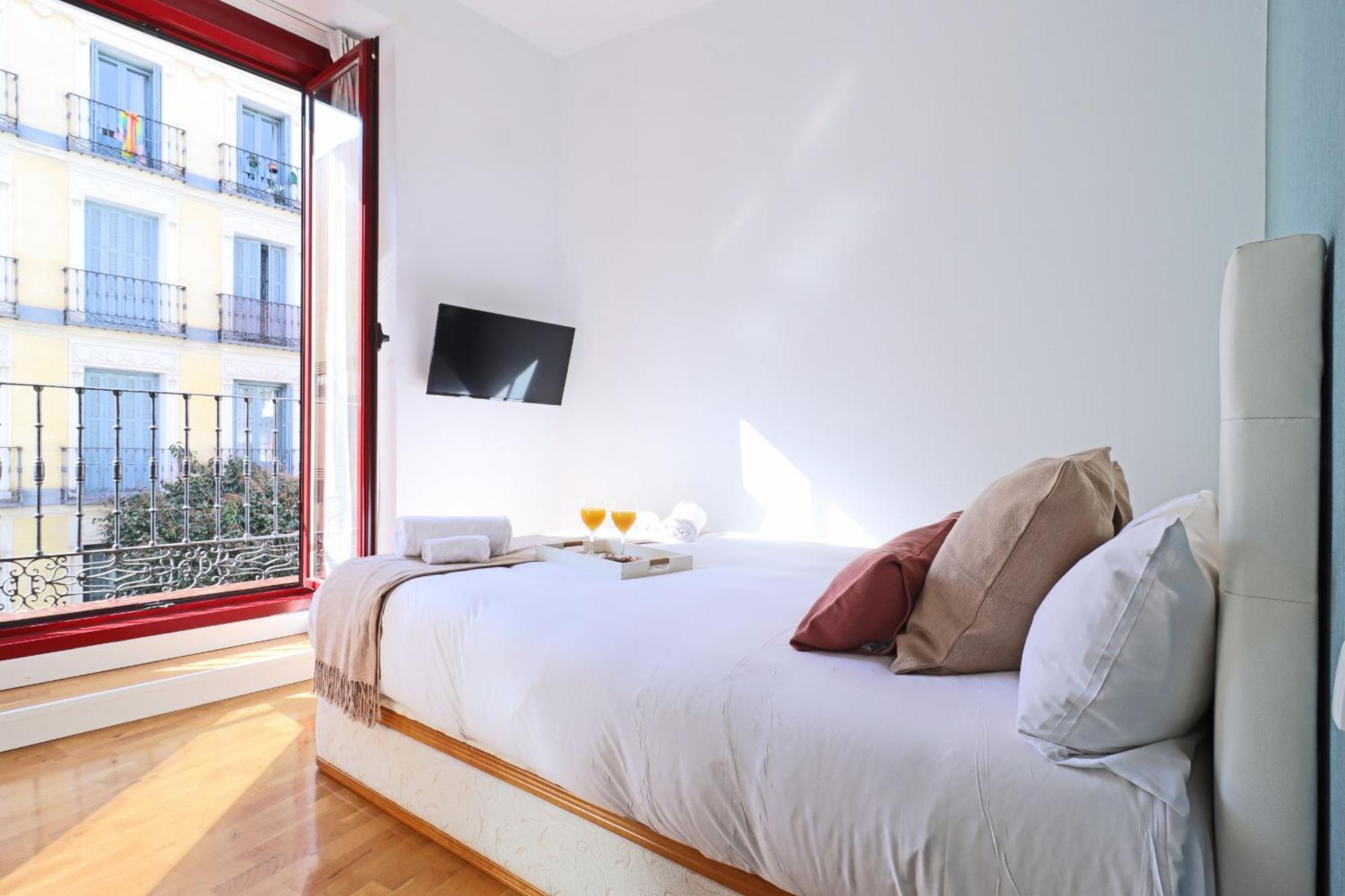Chueca Suites มาดริด ภายนอก รูปภาพ