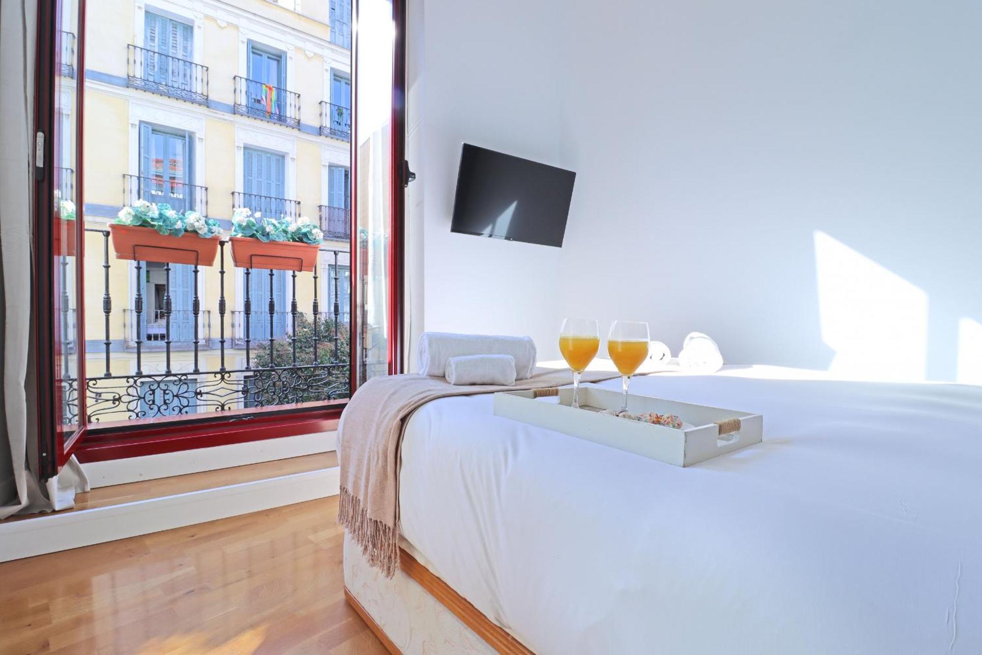 Chueca Suites มาดริด ภายนอก รูปภาพ