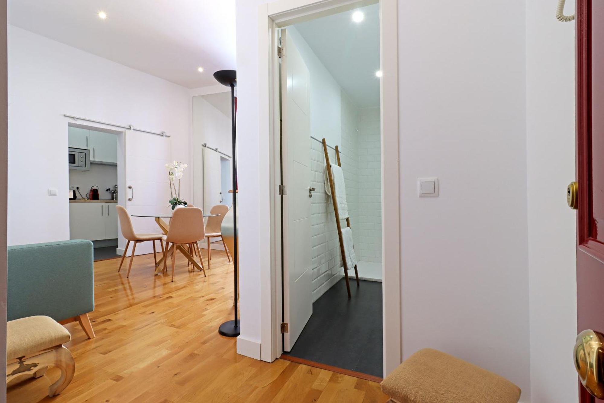 Chueca Suites มาดริด ภายนอก รูปภาพ