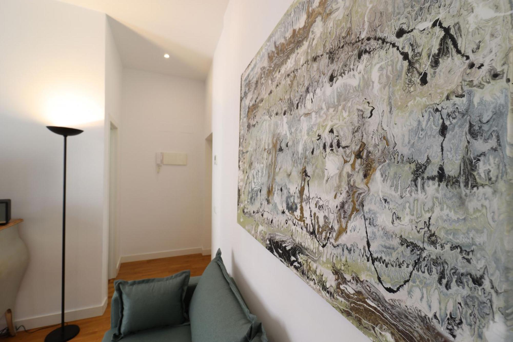 Chueca Suites มาดริด ภายนอก รูปภาพ